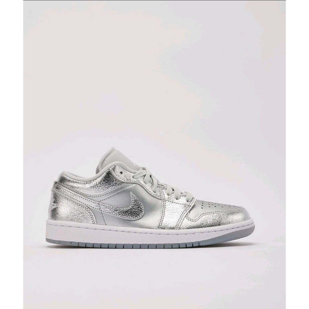 Nike Air Jordan 1 Low SE Shoes Womens Size 10/Mens 8.5 Metallic Silver Sneakers